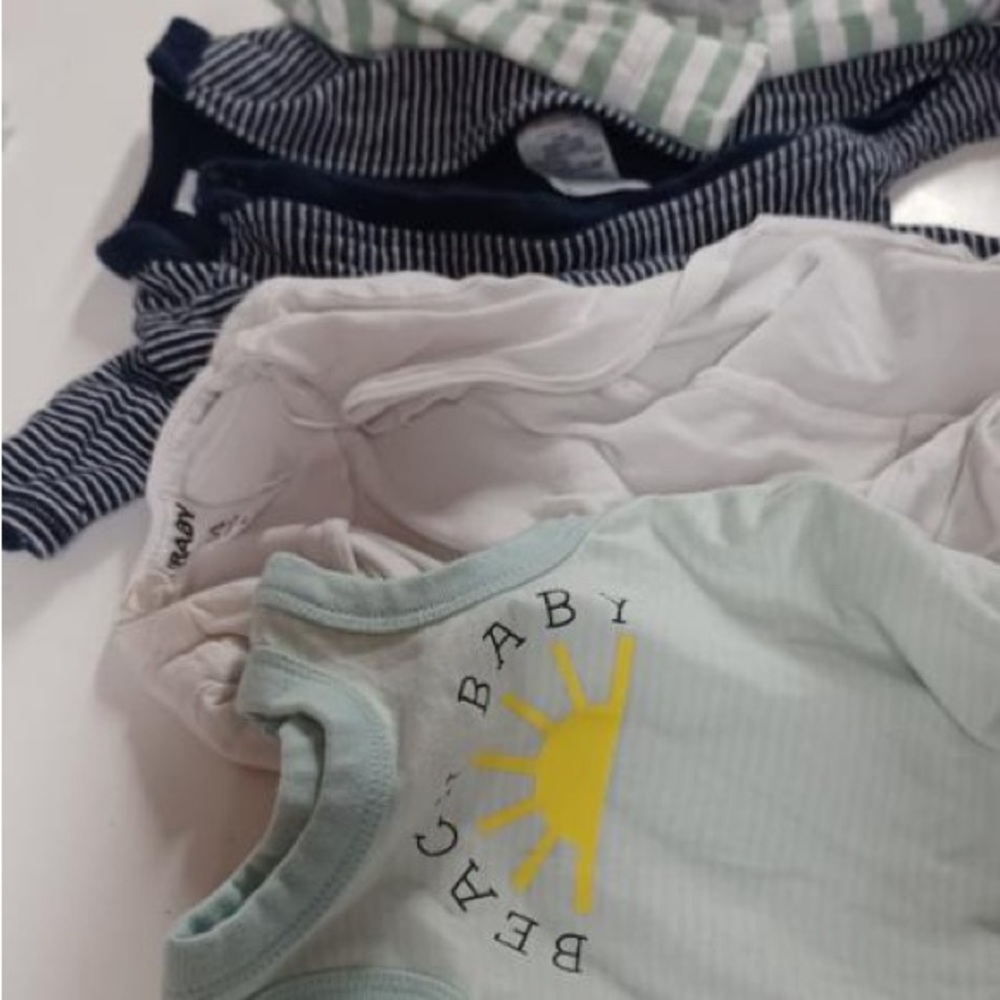Baby bundle - Picture 2 of 2